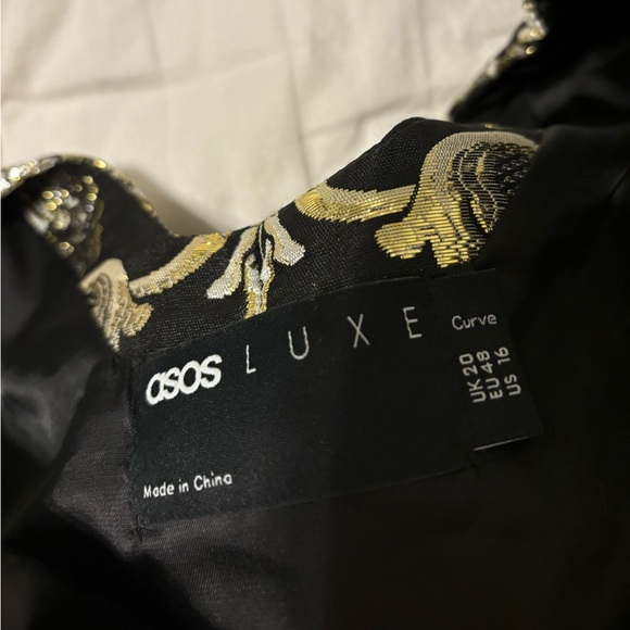 ASOS LUXE Curve jacquard baby doll mini dress with puff sleeves 16 - Picture 9 of 9